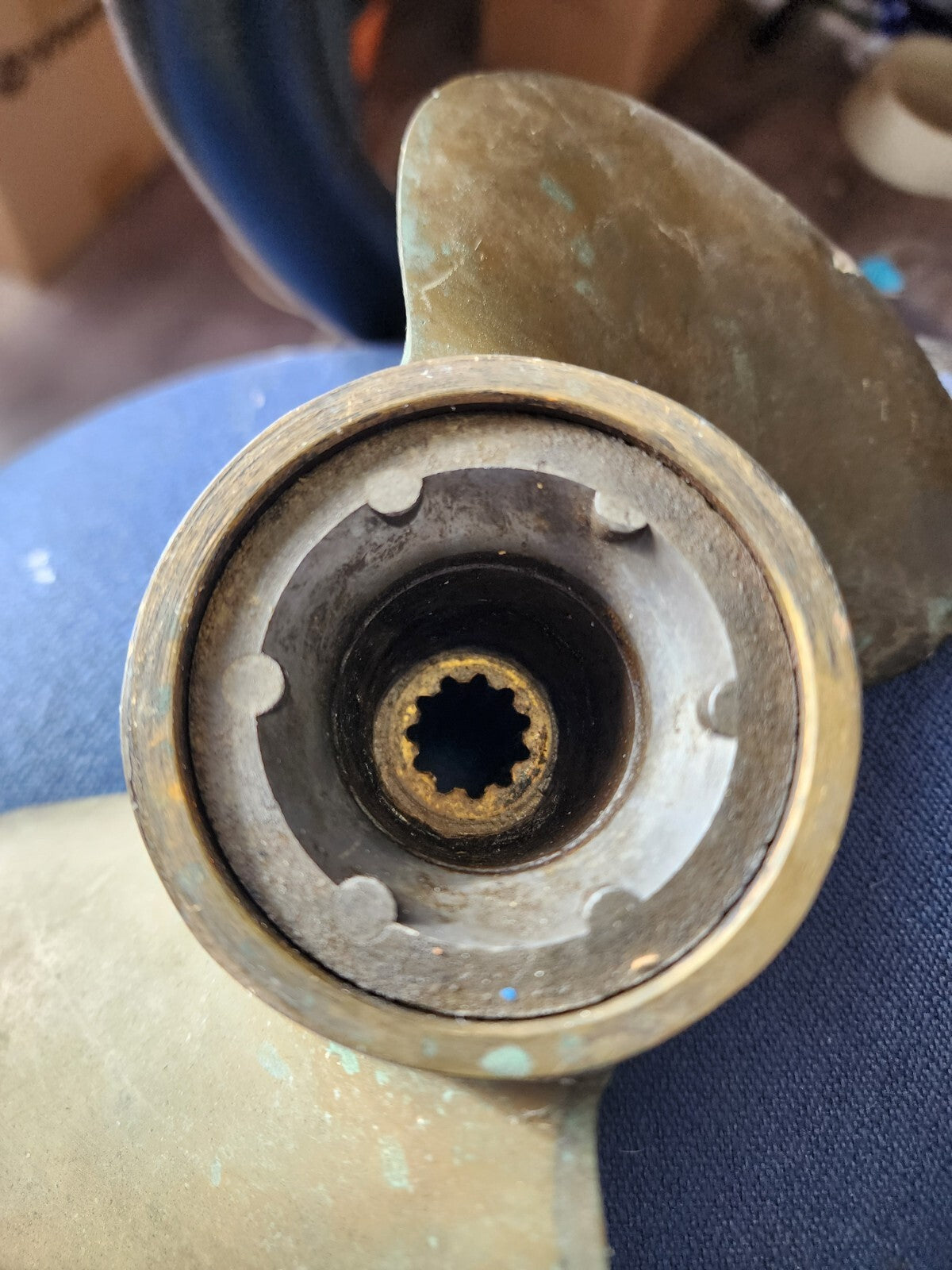 2 Blade brass Quick Silver boat prop 723586A2-11 Vintage