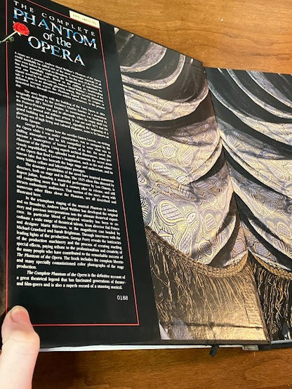 The Phantom of the Opera: POP-UP BOOK & The Complete Phantom of the Opera
