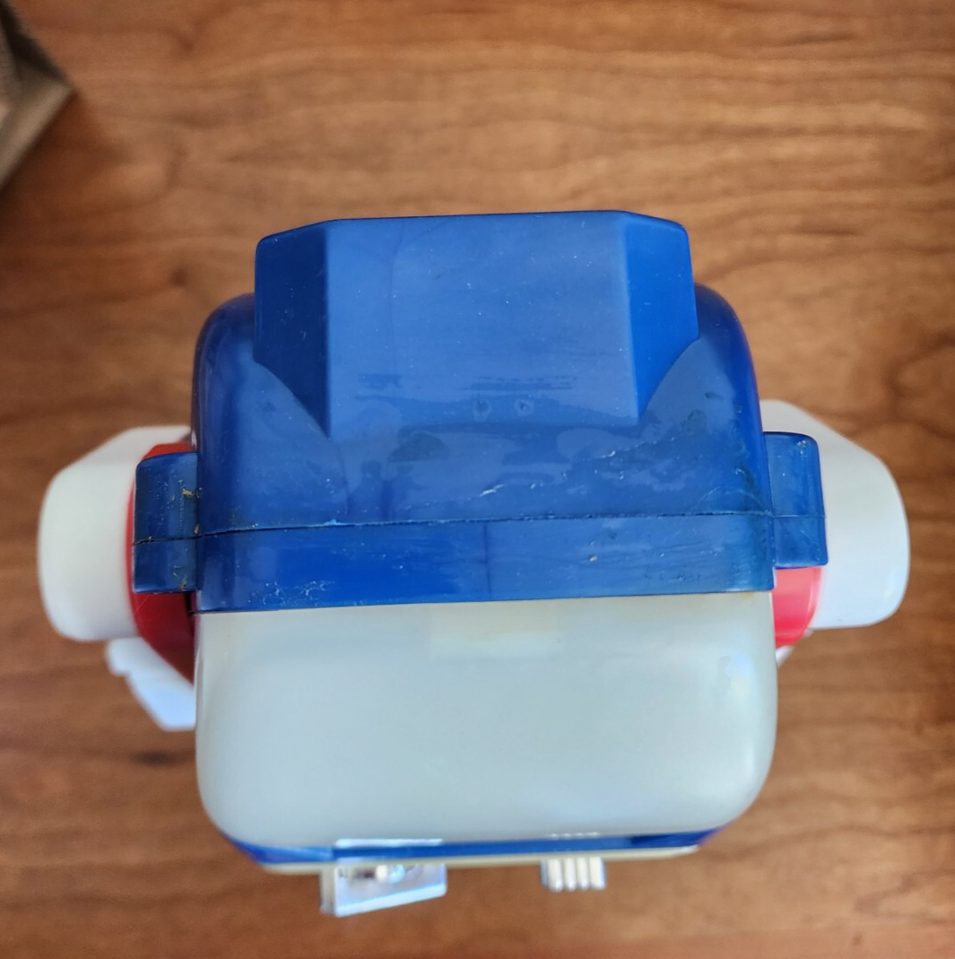 Battery operated Robot Lambda I. Not Tested