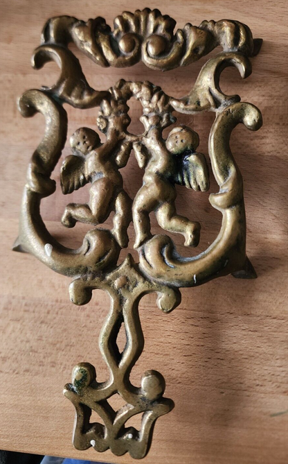 7" Wilton Vintage Brass Cherub Angel Trivet with Feet