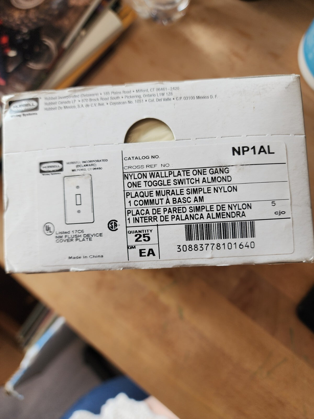 Lot of 25 HUBBEL NP1AL Nylon Wall Plates