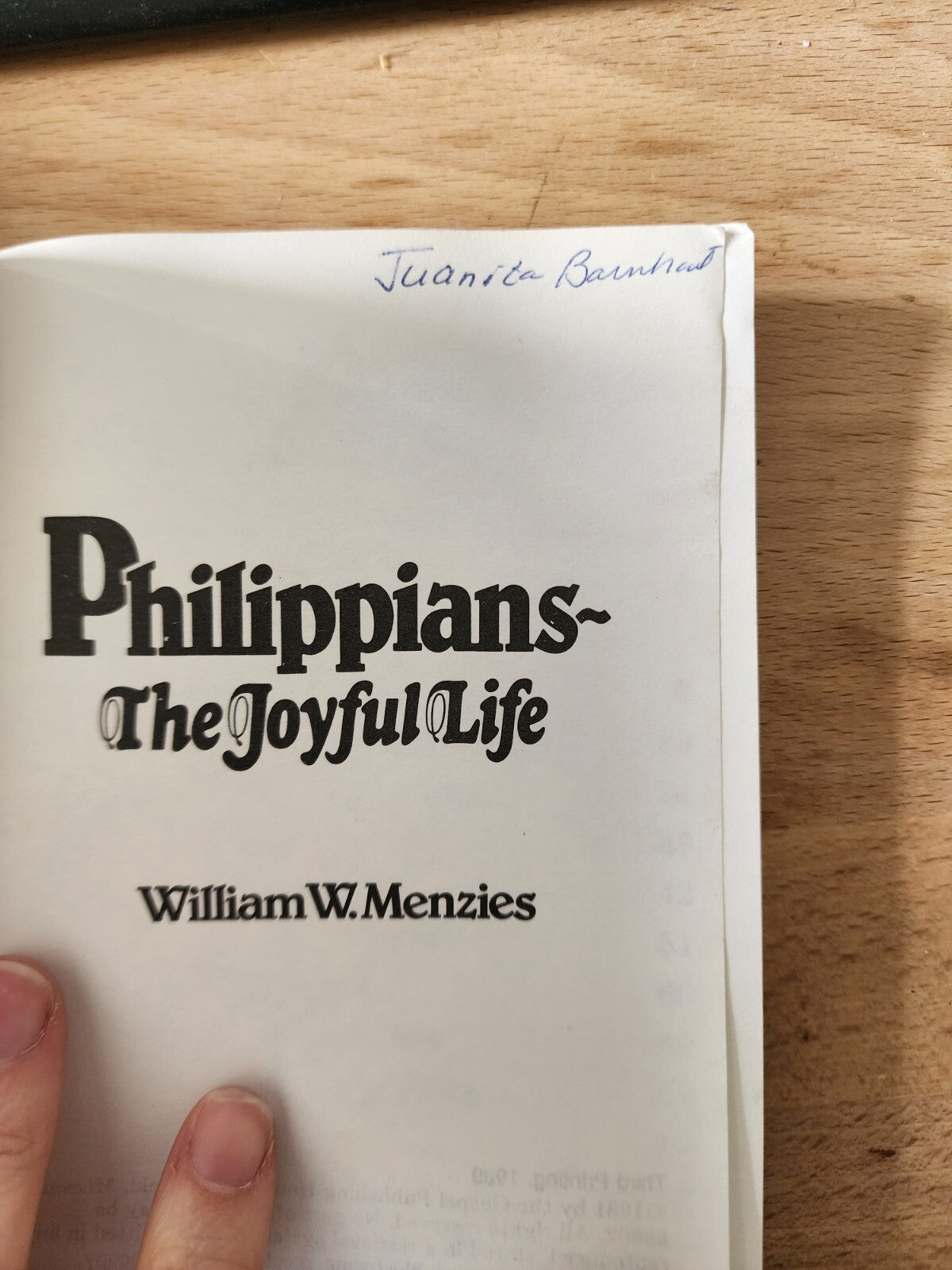 William W. Menzies Philippians - The Joyful Life 1981 Paperback Book