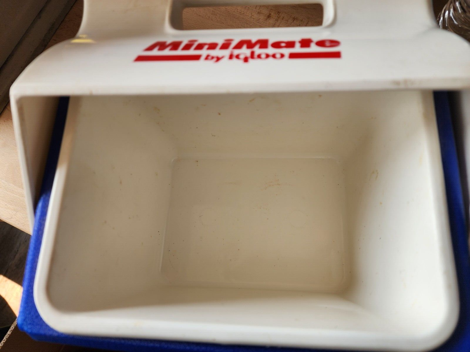 Vtg Red White & Blue Igloo Mini Mate Igloo cooler