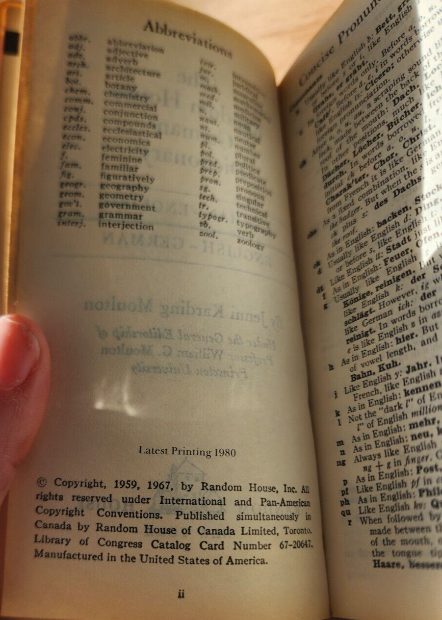 GERMAN - DEUTSCH - ENGLISH A Random House Pocket Dictionary 1983 Vinyl Cover 