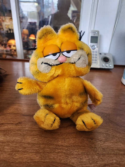 Vtg 8” Garfield The Cat 1978-1981 Stuffed Animal Plush