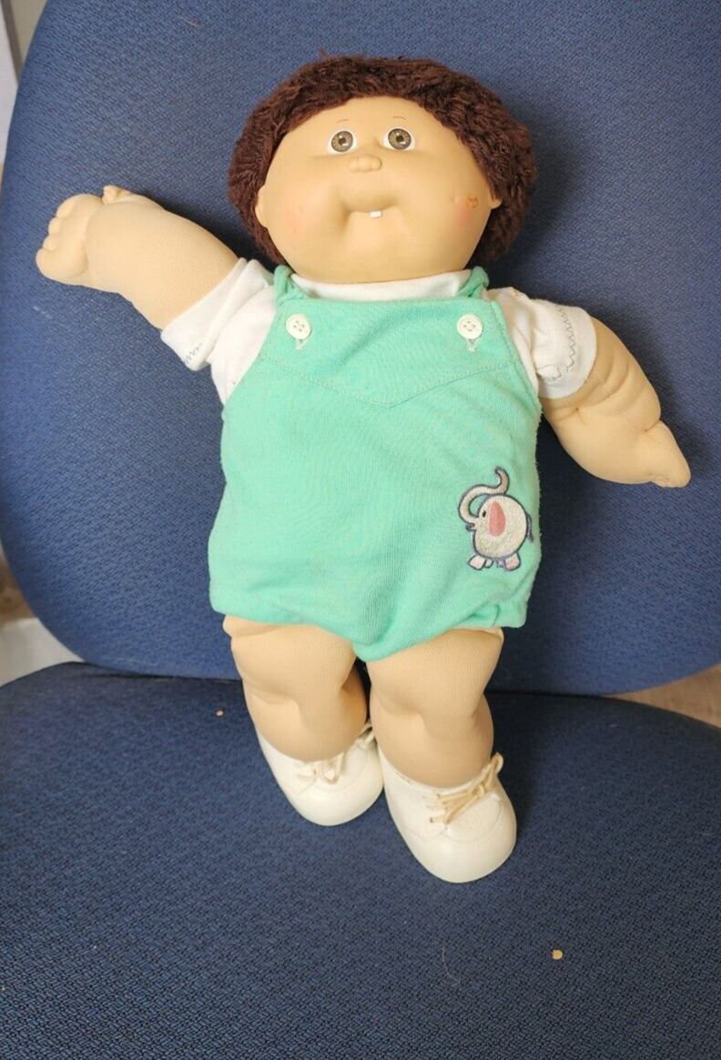 Vintage 1985 Cabbage Patch Kids Doll Coleco